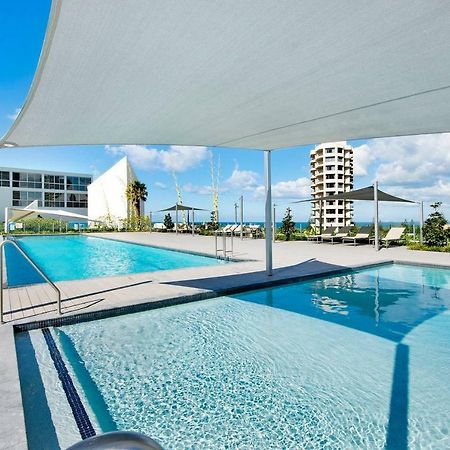 Air On Broadbeach - Stunning Ocean Views! Голд-Кост Экстерьер фото